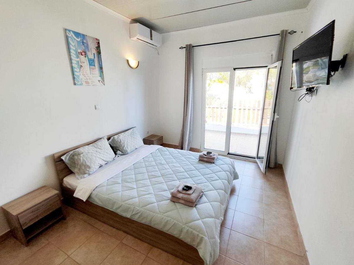 "Sunrise Stegna" 3 Apartment อาร์คานเยโลส ภายนอก รูปภาพ